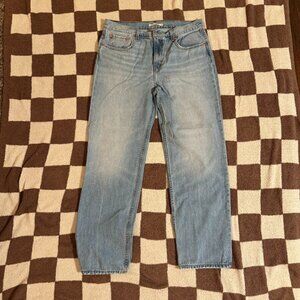 Low Pro Women's Levi Jeans